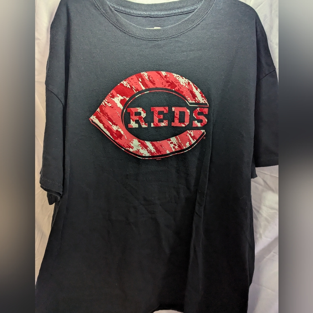 Mens Cincinnati Reds Color Splash‎ XL T Shirt